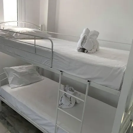 ゲストハウス Cactus Paros