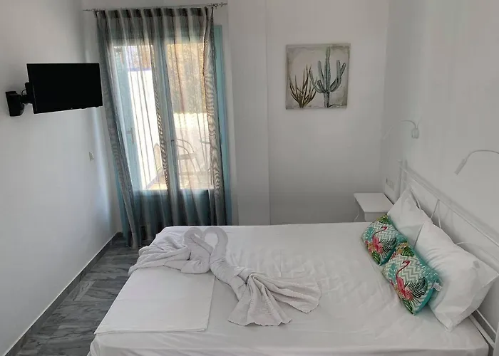 Cactus Paros Gasthof 3*